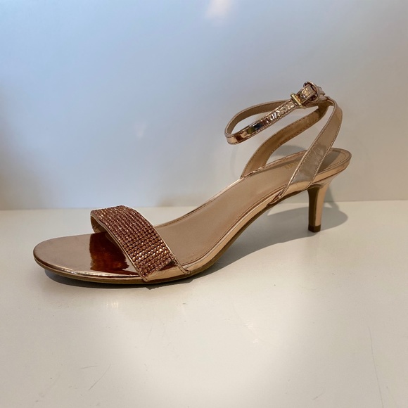 High heal strappy sandals - Picture 3 of 4